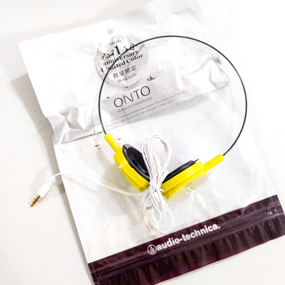 AUDIO TECHNICA ONTO Neon Green Lightweight Headphones Wired Ear-Pad Japan AS-IS